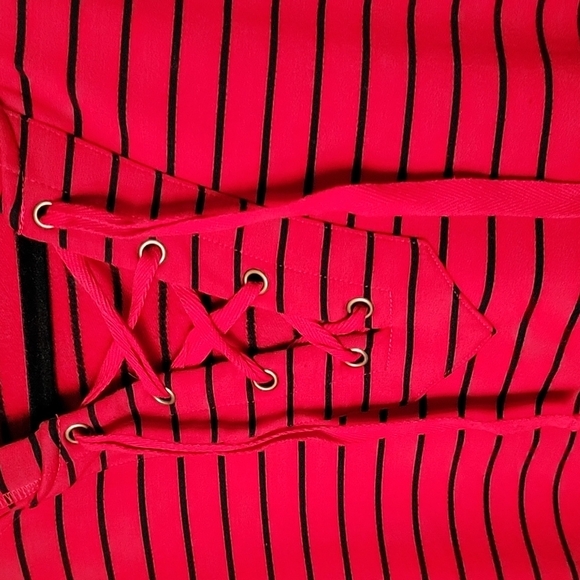 Maurices Casual Vibrant Red Striped Lace up hooded sweater XXL - Picture 4 of 9